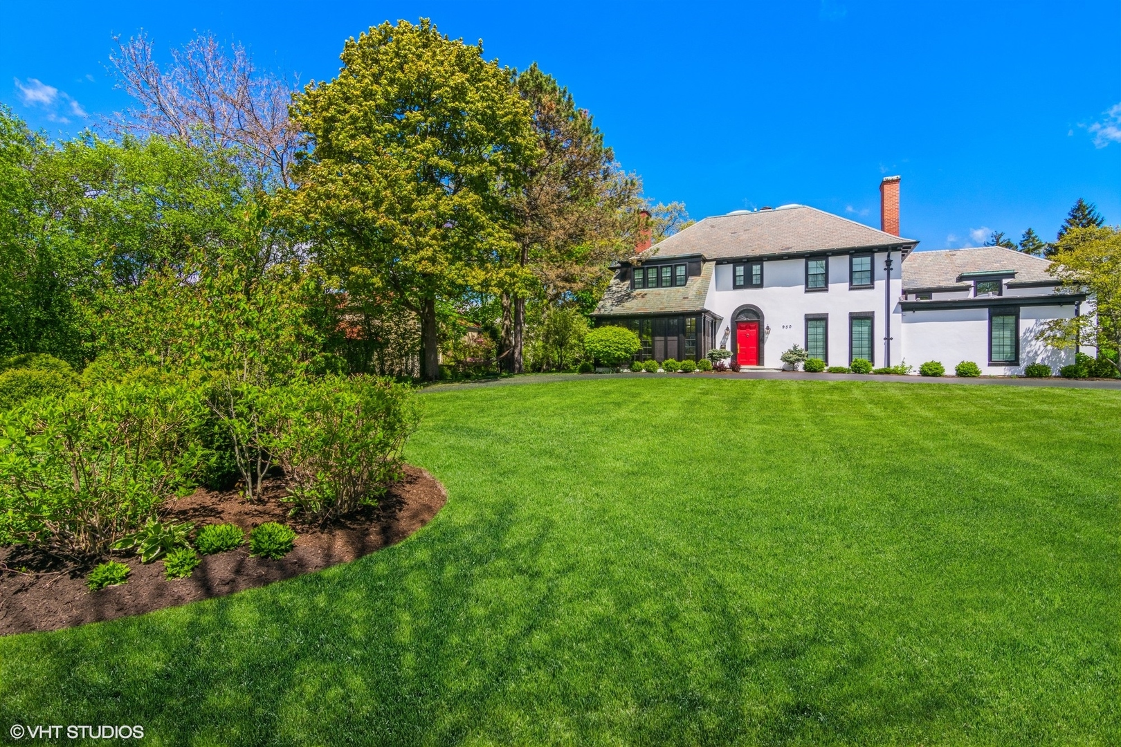 950 Eastwood Road Glencoe, IL 60022 - Photo 5 of 52