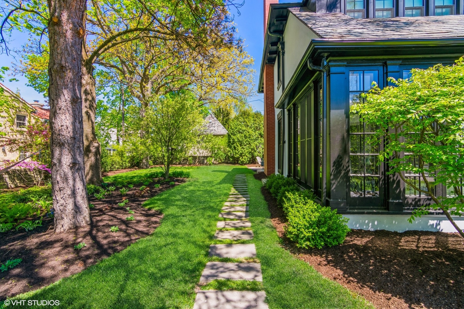 950 Eastwood Road Glencoe, IL 60022 - Photo 42 of 52