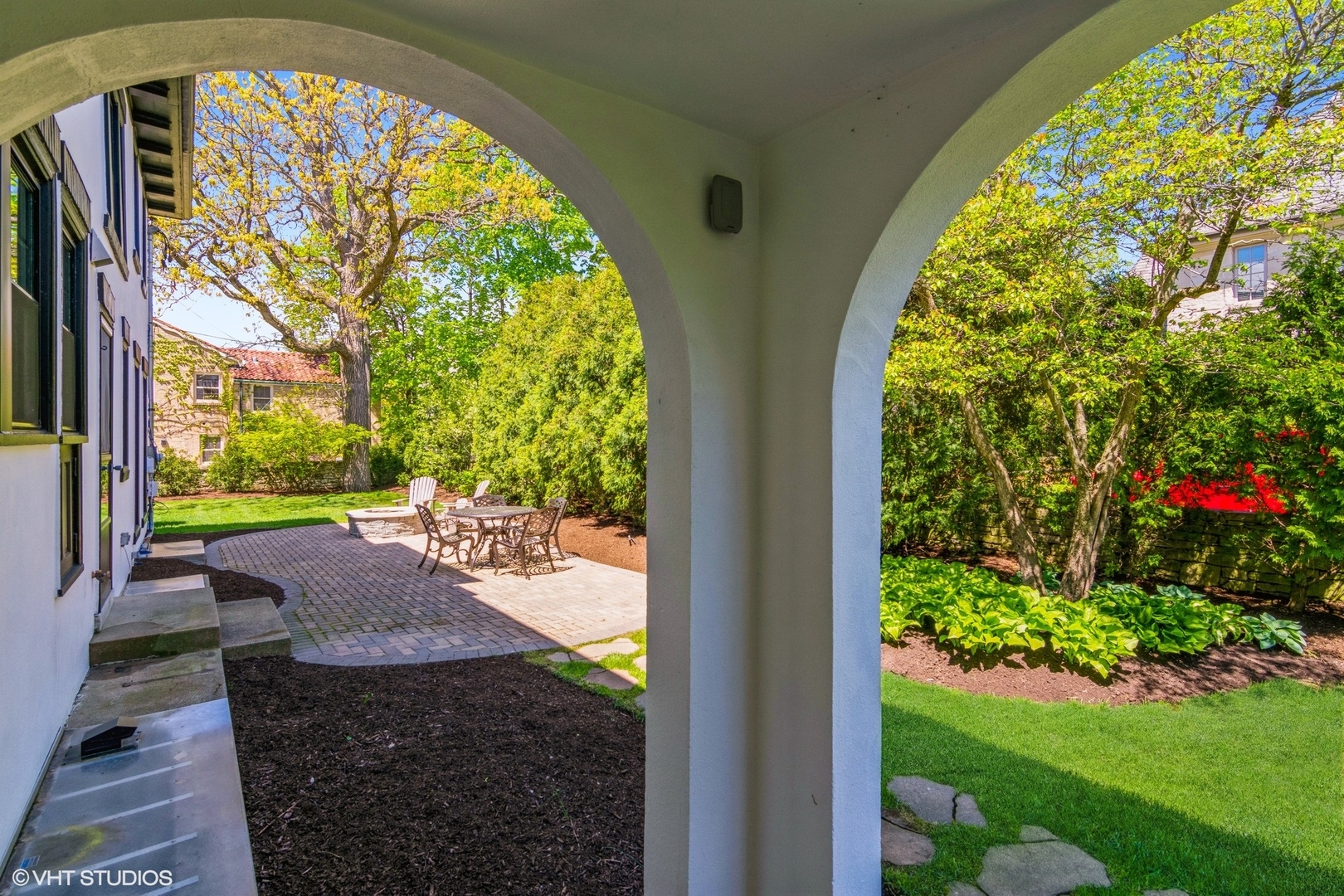 950 Eastwood Road Glencoe, IL 60022 - Photo 47 of 52