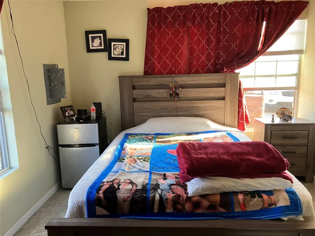 $170,000 | 106 Avalon, Palacios, TX 77465