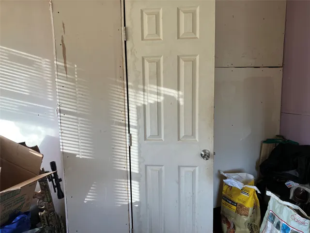 $170,000 | 106 Avalon, Palacios, TX 77465