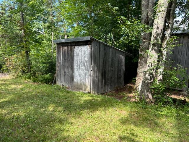 24 Old State Road Charleston, ME 04422 - Photo 27 of 29 P Smith 28