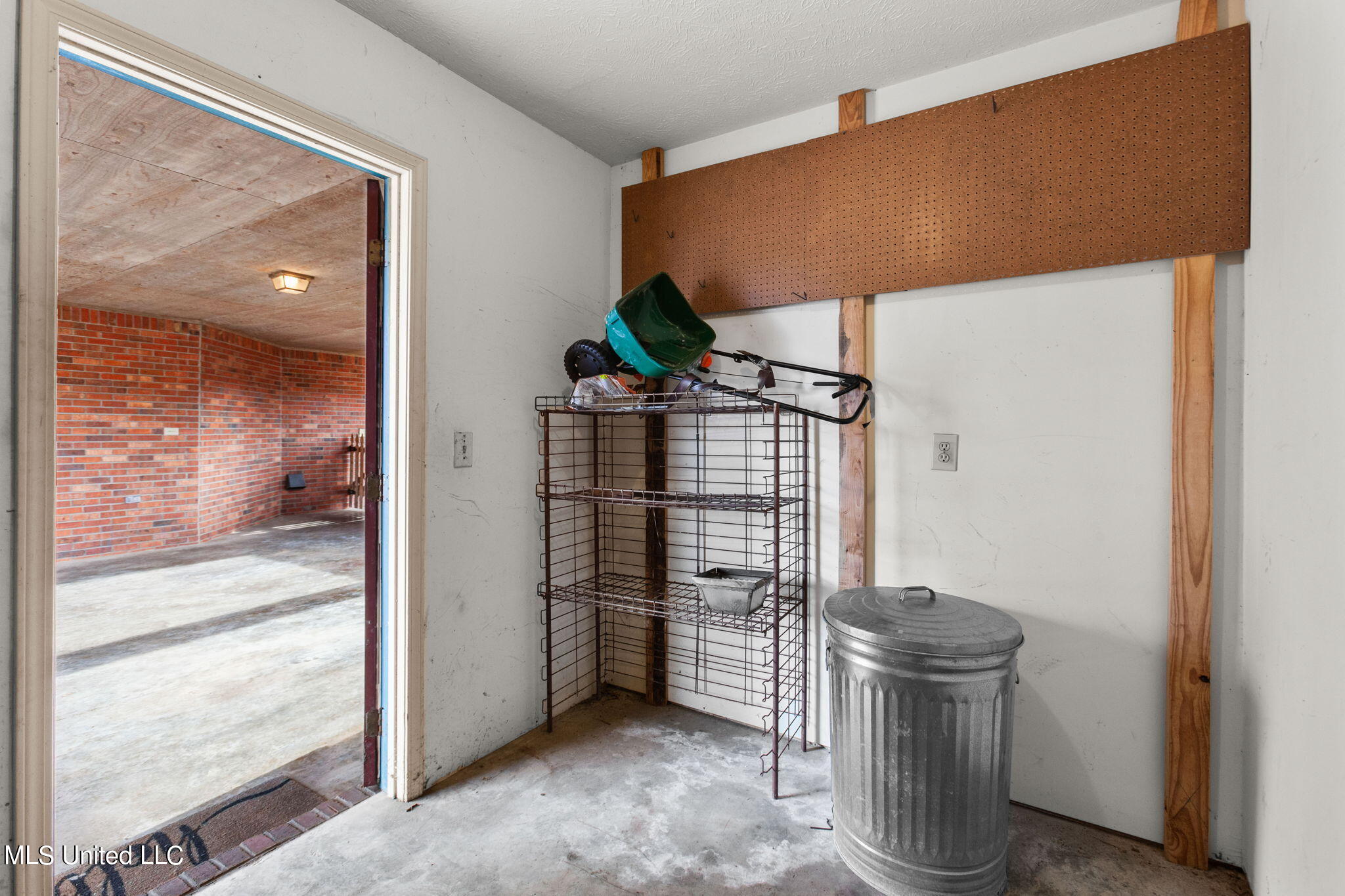 37 Eastgate Drive Brandon, MS 39042 - Photo 40 of 40 6-web-or-mls-37 Eastgate-6