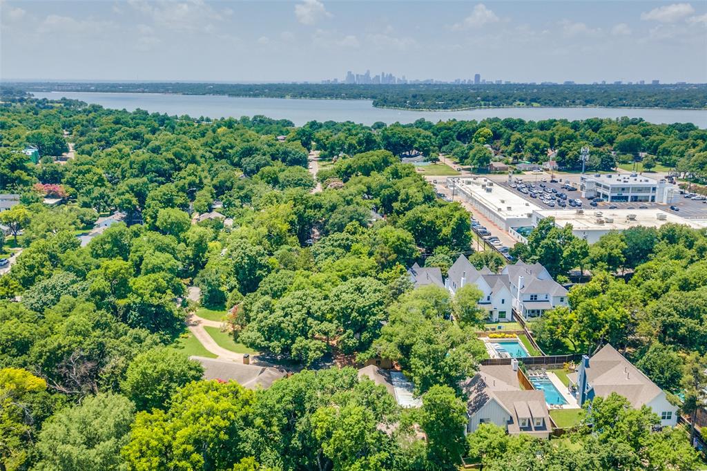 800 Harter Road Dallas, TX 75218 - Photo 17 of 17 Bird's eye view of a large body of water