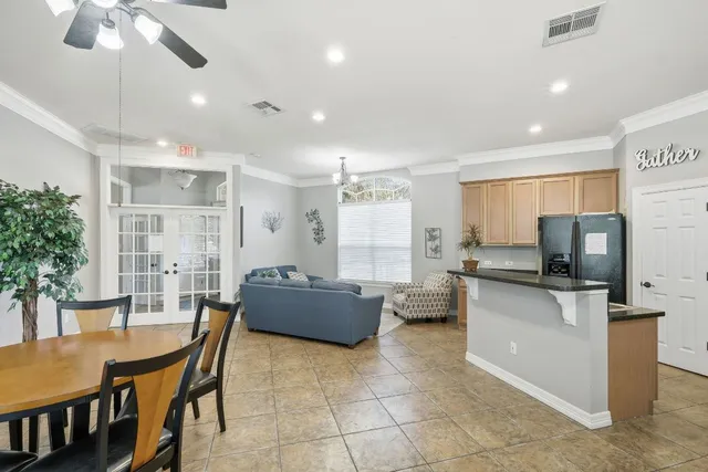 $329,000 | 1900 Scofield Ridge Parkway, Unit 203, Austin, TX 78727