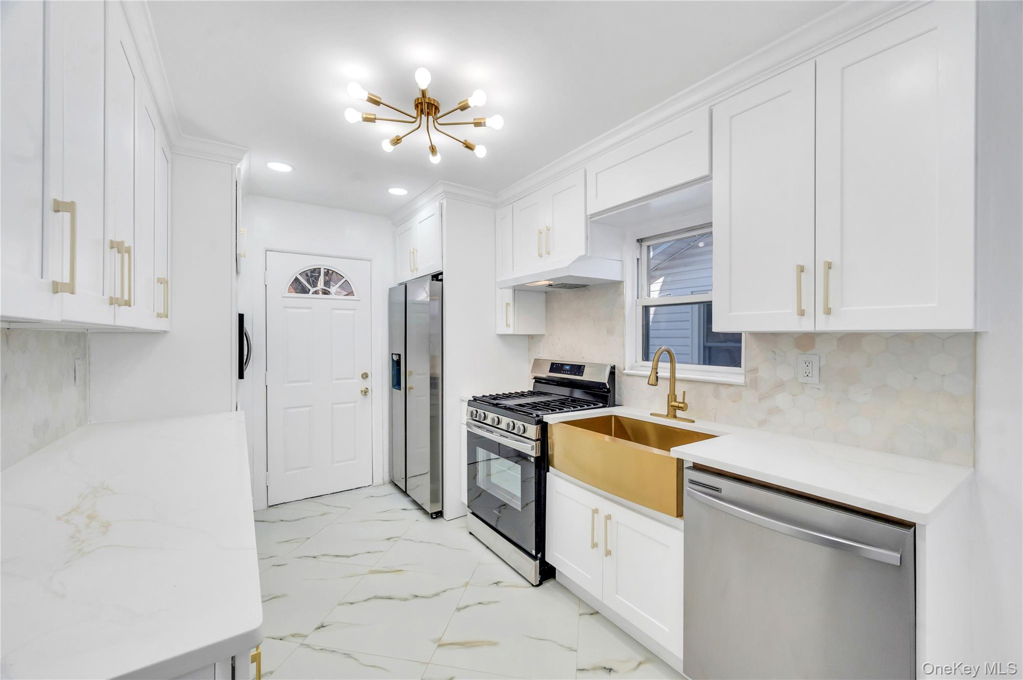 194-19 115th Road Queens, NY 11412 - Photo 18 of 37