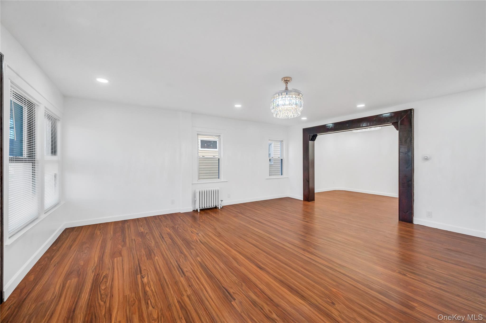 194-19 115th Road Queens, NY 11412 - Photo 10 of 37