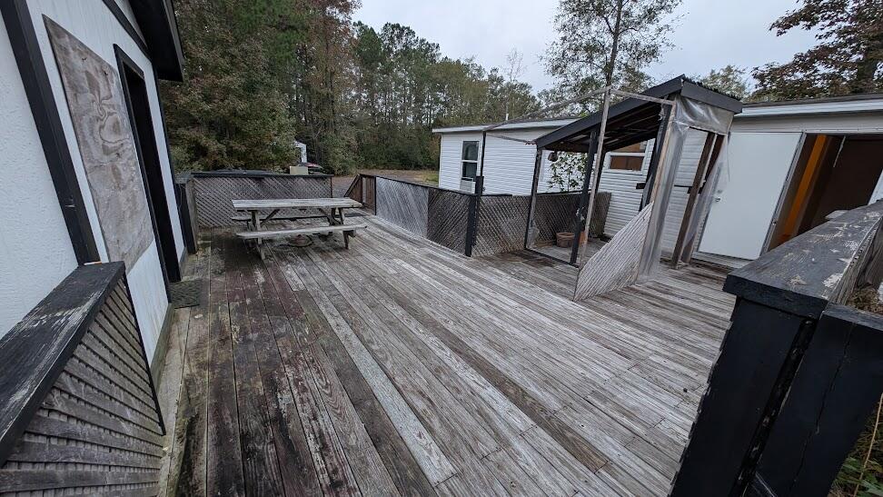 1563 Highway 311 Cross, SC 29436 - Photo 24 of 33 Deck