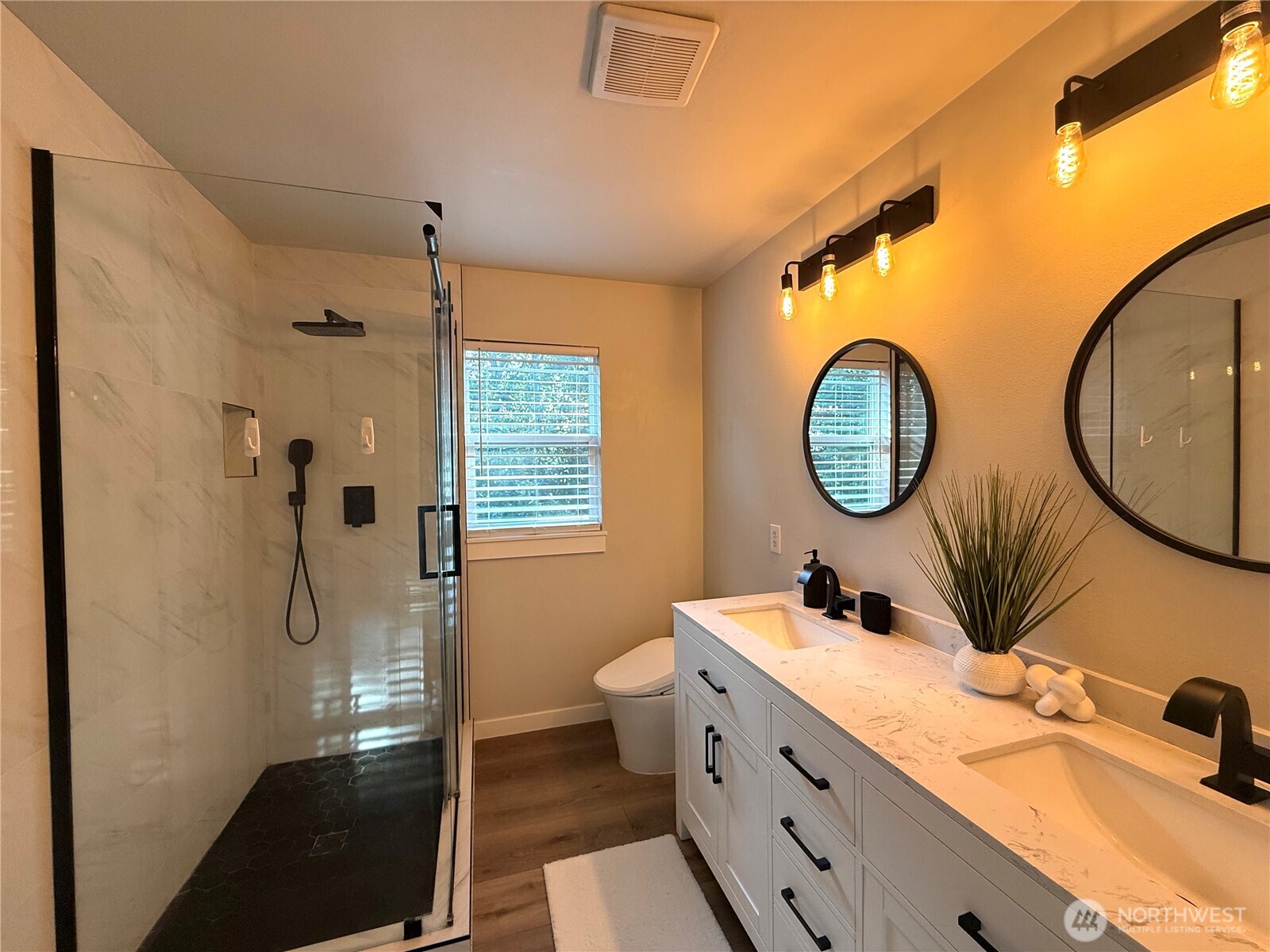 5007 Lake Place South, Unit D27 Renton, WA 98055 - Photo 18 of 36