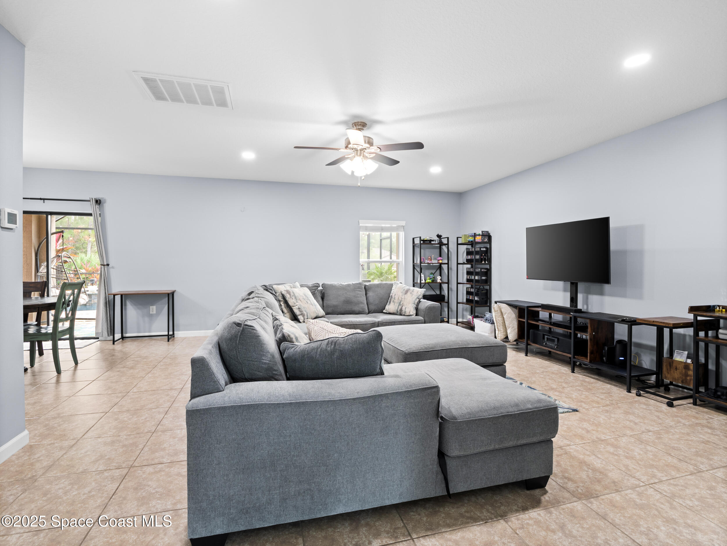 850 Fiddleleaf Circle Melbourne, FL 32904 - Photo 10 of 41 p1113244