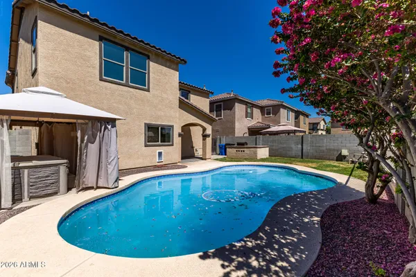 $414,900 | 10925 West College Drive, Phoenix, AZ 85037