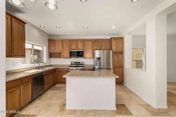 $414,900 | 10925 West College Drive, Phoenix, AZ 85037