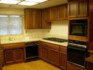 1701 Lopes Road Benicia, CA 94510 - Photo 4 of 11 Gallery Image 4