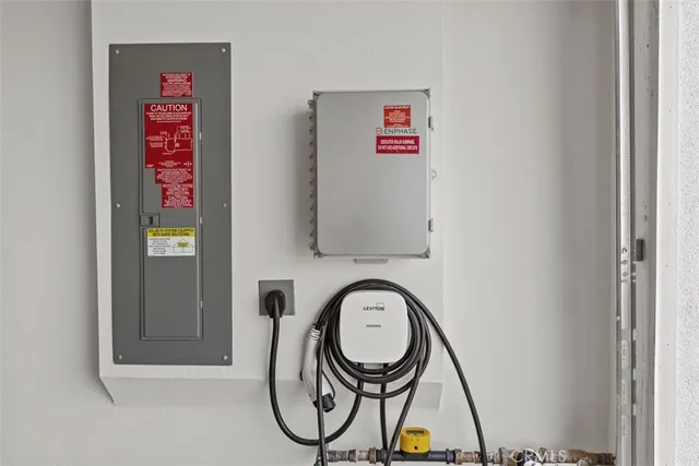 $789,880 | 246 South Cascade Palm Drive, Anaheim, CA 92801