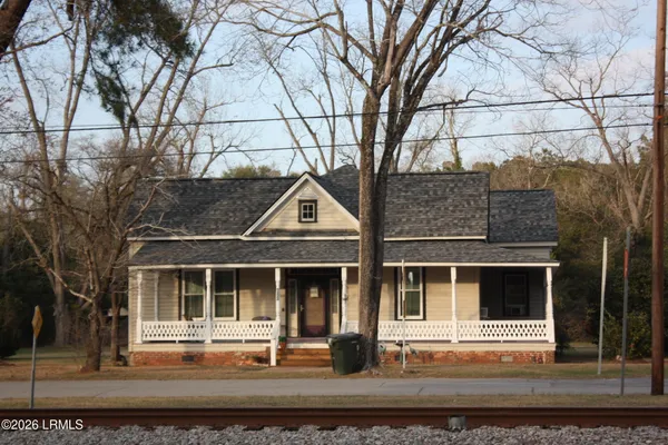 $219,000 | 626 North Railroad Avenue, Brunson, SC 29911
