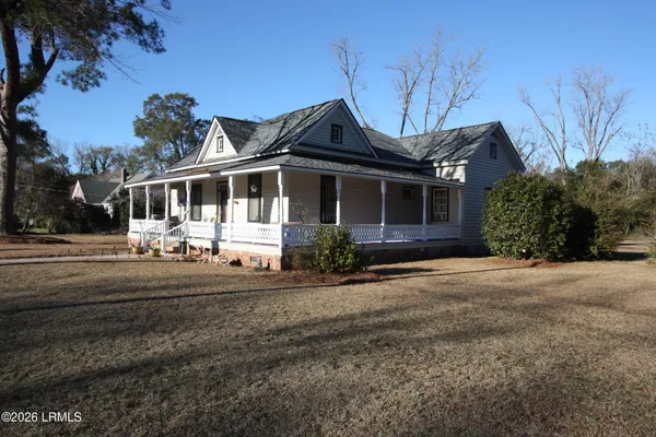 $219,000 | 626 North Railroad Avenue, Brunson, SC 29911