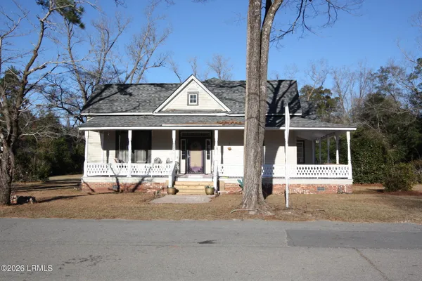 $219,000 | 626 North Railroad Avenue, Brunson, SC 29911