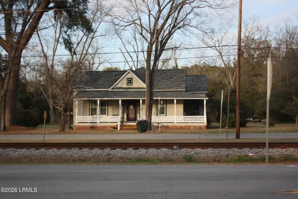 $219,000 | 626 North Railroad Avenue, Brunson, SC 29911