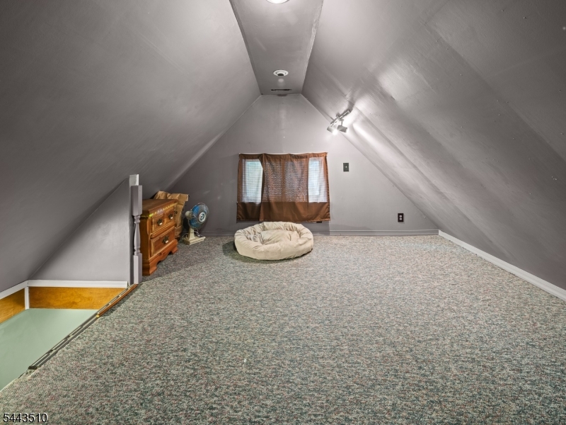 39 Union Place Bloomfield, NJ 07003 - Photo 26 of 35