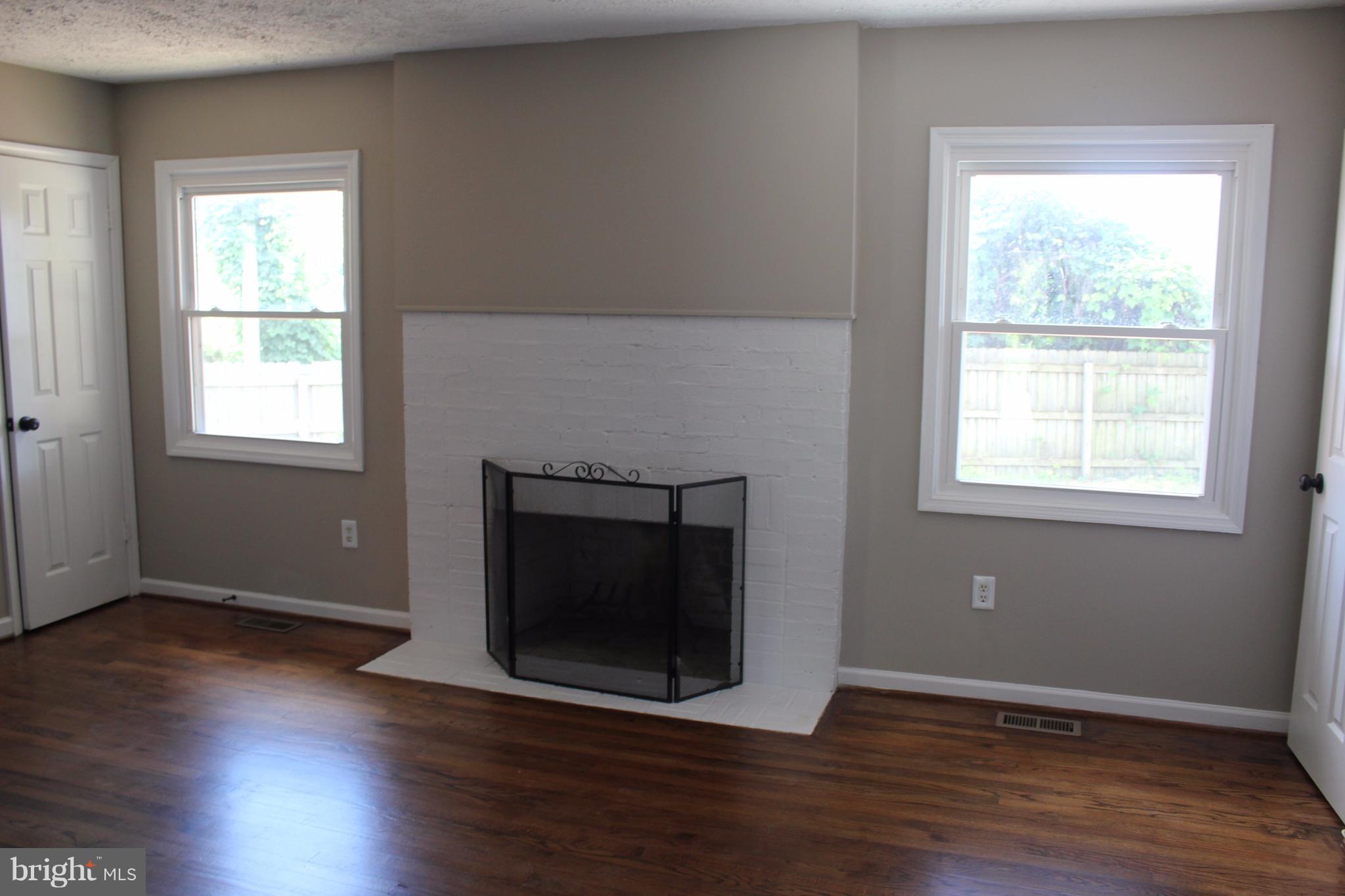 7130 Stanley Road King George, VA 22485 - Photo 9 of 30 Living Room