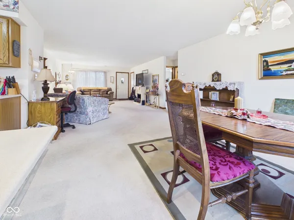 $205,000 | 2819 Peachtree Court, Unit 38, Anderson, IN 46012