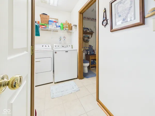 $205,000 | 2819 Peachtree Court, Unit 38, Anderson, IN 46012