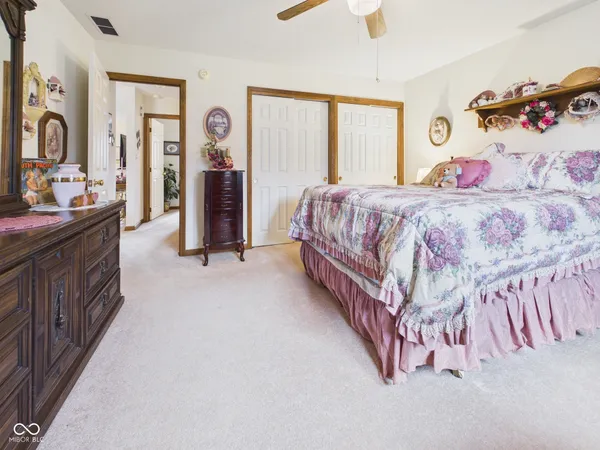 $205,000 | 2819 Peachtree Court, Unit 38, Anderson, IN 46012