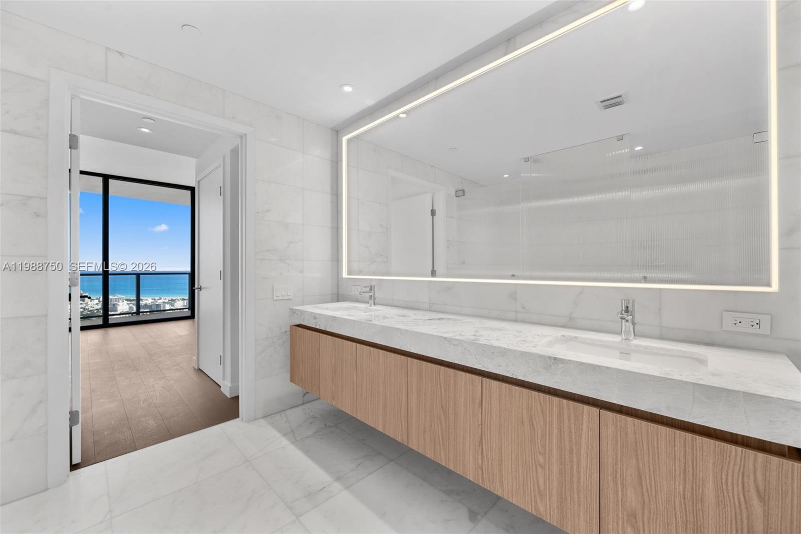 500 Alton Road, Unit 3704 Miami Beach, FL 33139 - Photo 4 of 9