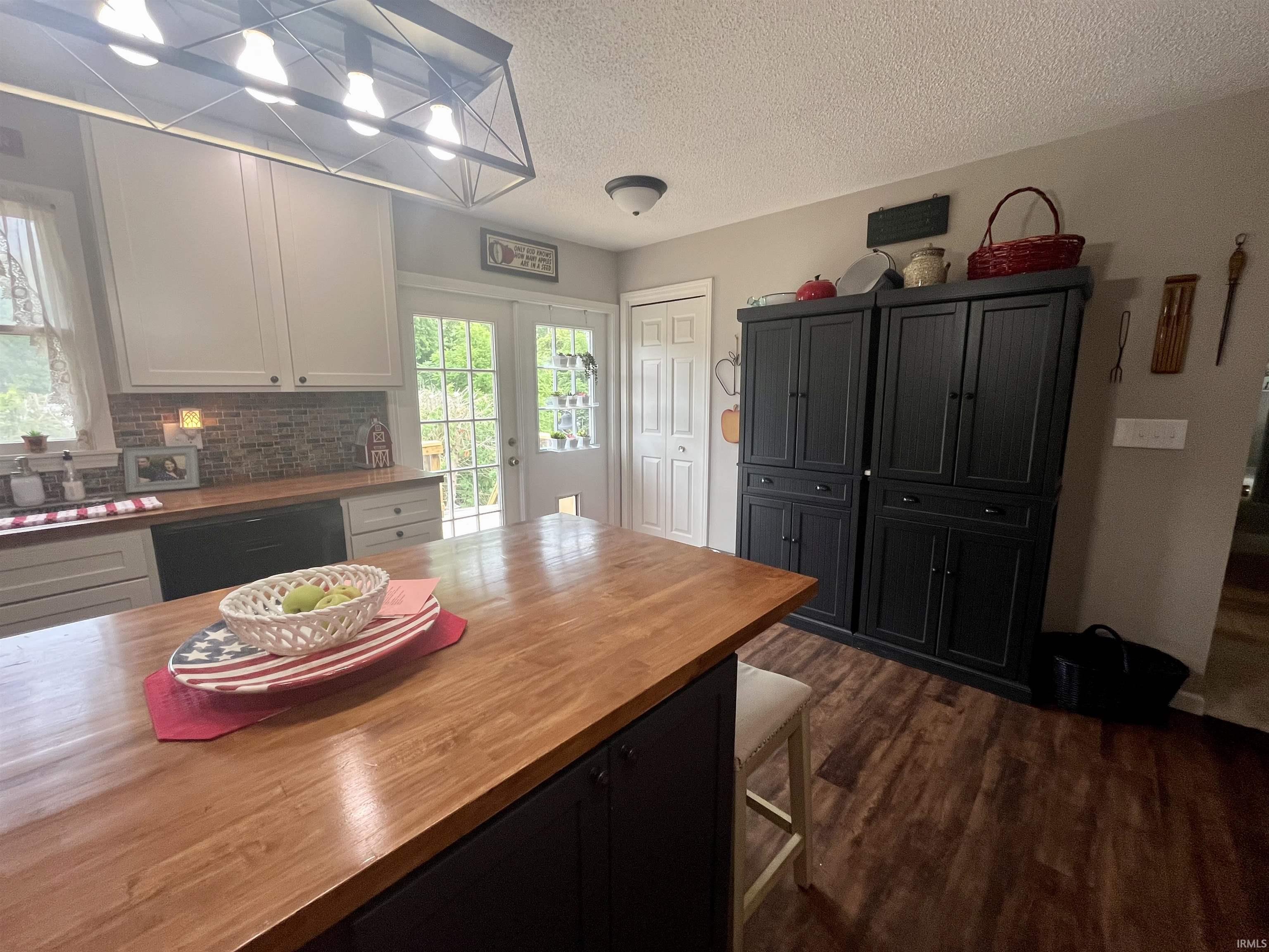 954 Sellers Road Upland, IN 46989 - Photo 13 of 29