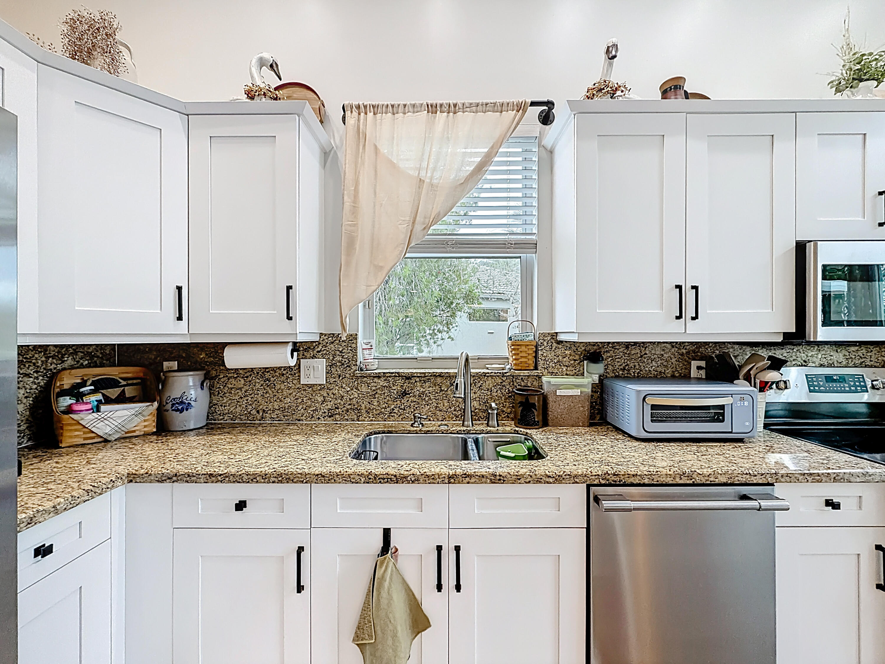 11209 Southwest Springtree Terrace Port St. Lucie, FL 34987 - Photo 15 of 97 15