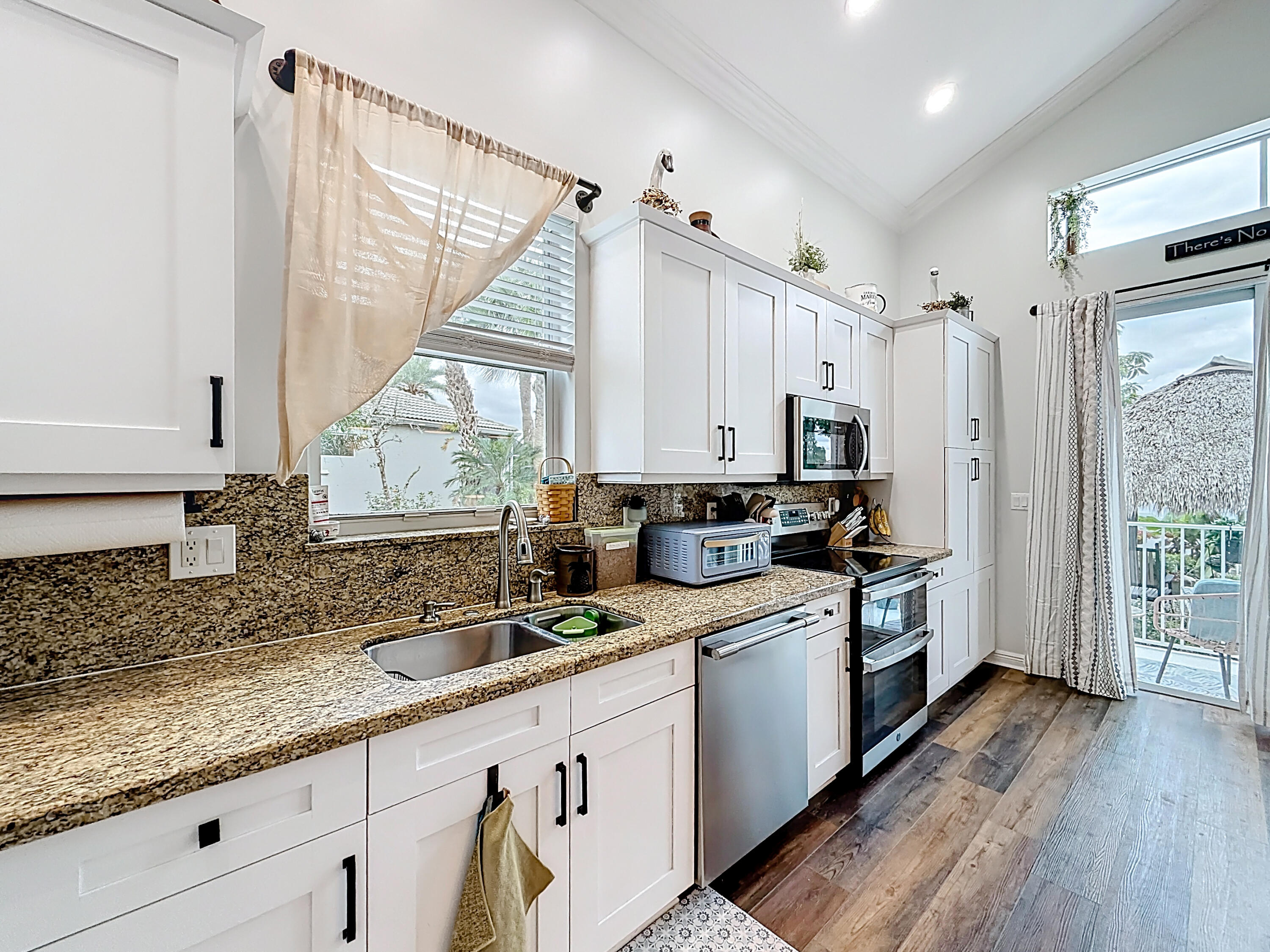 11209 Southwest Springtree Terrace Port St. Lucie, FL 34987 - Photo 16 of 97 16