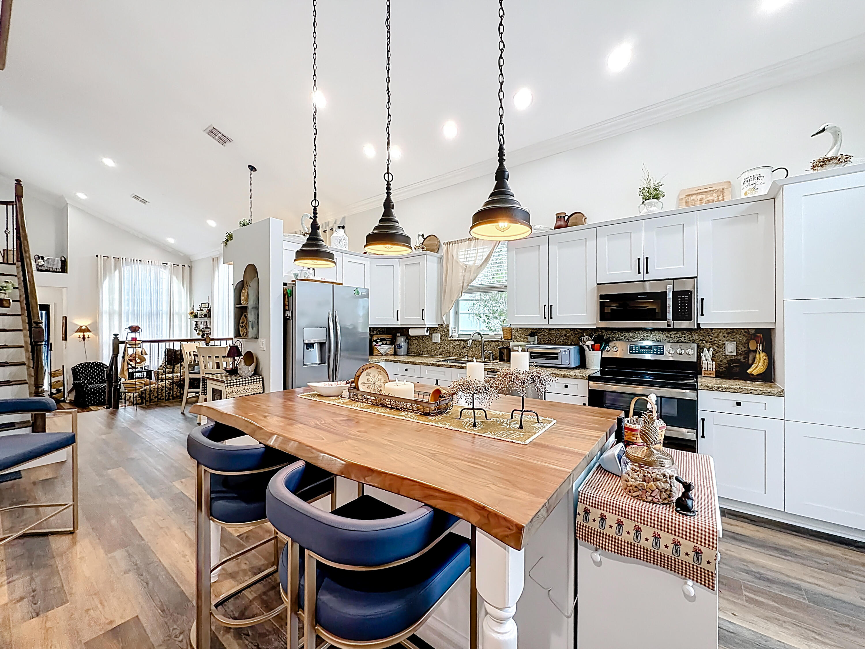 11209 Southwest Springtree Terrace Port St. Lucie, FL 34987 - Photo 20 of 97 20