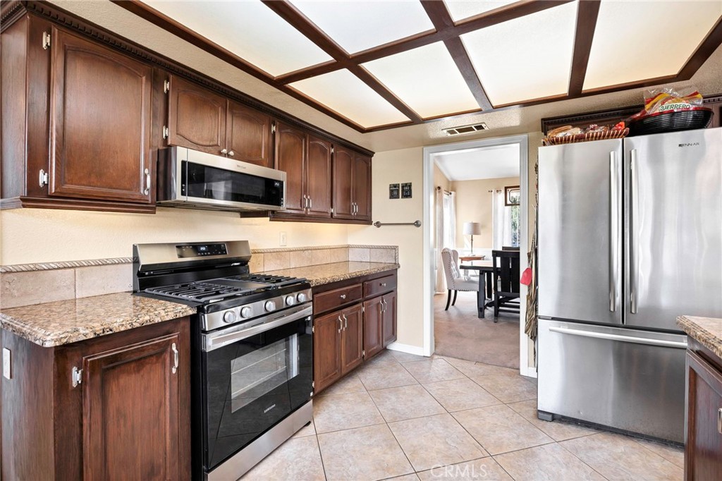 29575 Merjanian Road Menifee, CA 92584 - Photo 20 of 75