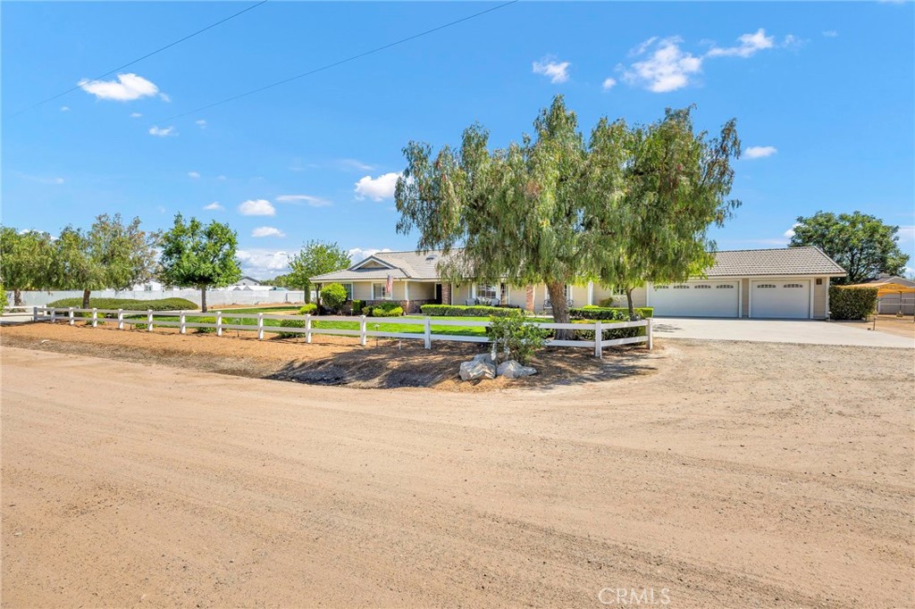 29575 Merjanian Road Menifee, CA 92584 - Photo 5 of 75