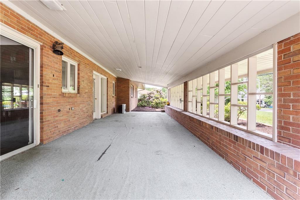 2009 O'Block Road Pittsburgh, PA 15239 - Photo 2 of 25 Gallery Image 2