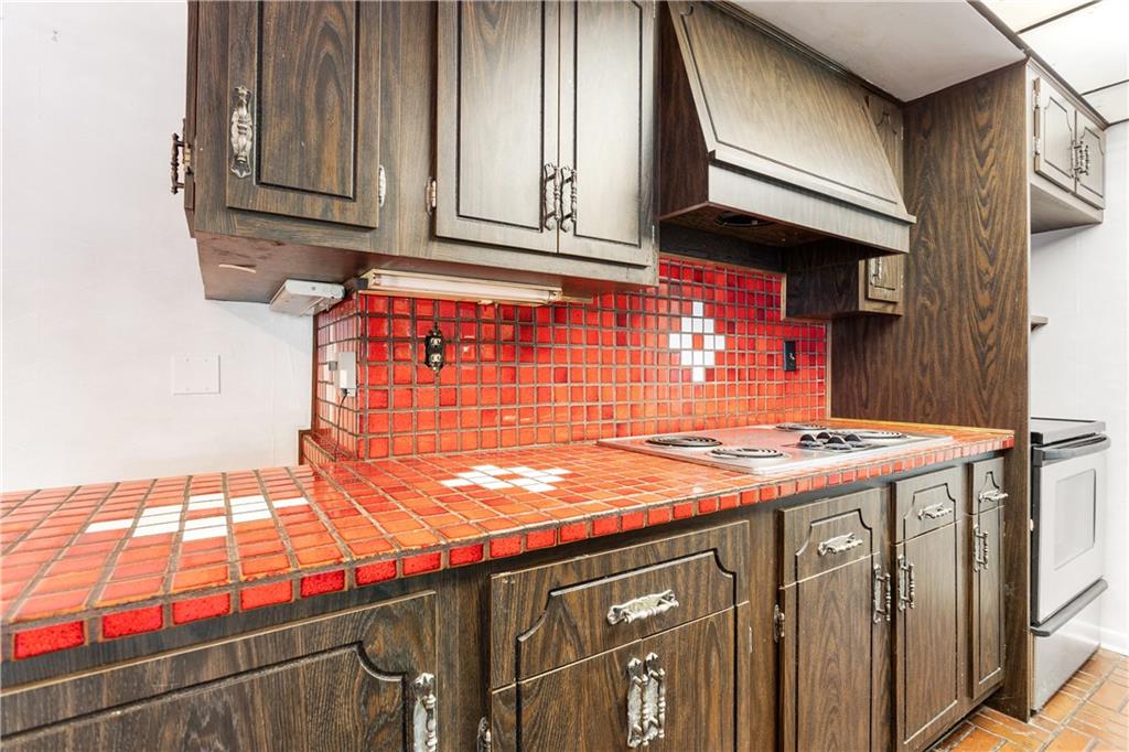 2009 O'Block Road Pittsburgh, PA 15239 - Photo 13 of 25 Gallery Image 13