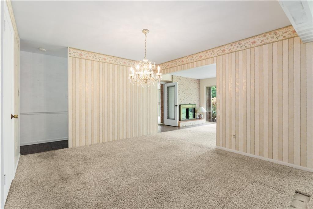 2009 O'Block Road Pittsburgh, PA 15239 - Photo 5 of 25 Gallery Image 5