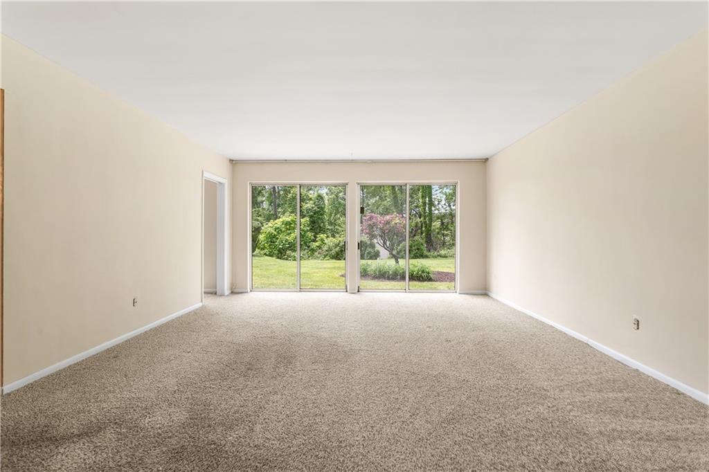 2009 O'Block Road Pittsburgh, PA 15239 - Photo 7 of 25 Gallery Image 7