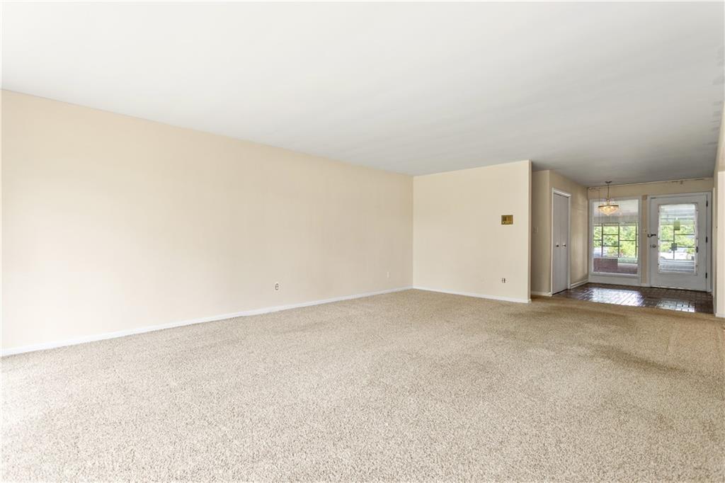 2009 O'Block Road Pittsburgh, PA 15239 - Photo 8 of 25 Gallery Image 8
