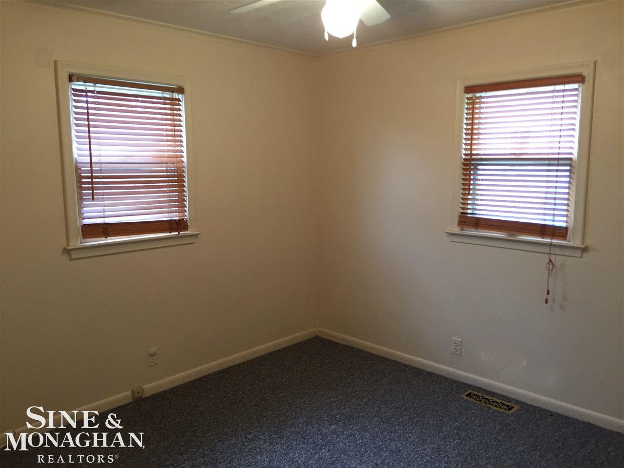 33645 Schneider Road Chesterfield, MI 48047 - Photo 10 of 22