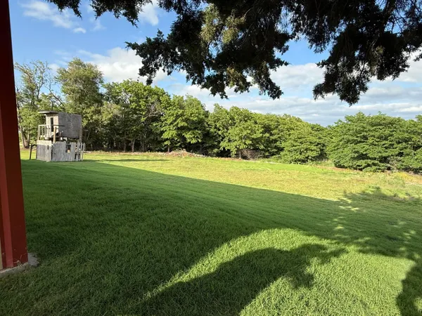 $149,000 | 602 South Young Street, Follett, TX 79034