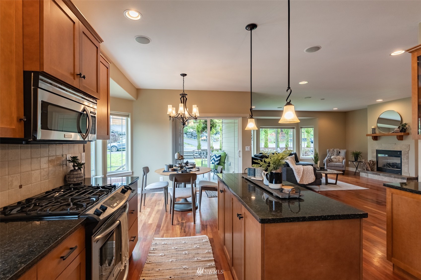 1225 Geneva Hills Road Bellingham, WA 98229 - Photo 11 of 39 Gallery Image 11