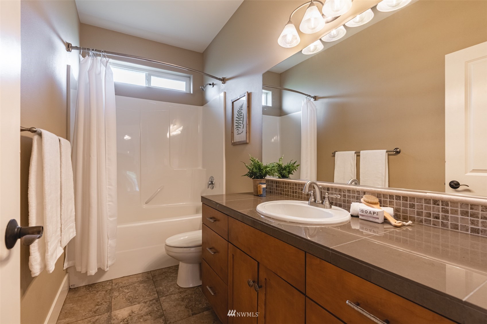 1225 Geneva Hills Road Bellingham, WA 98229 - Photo 24 of 39 Gallery Image 24
