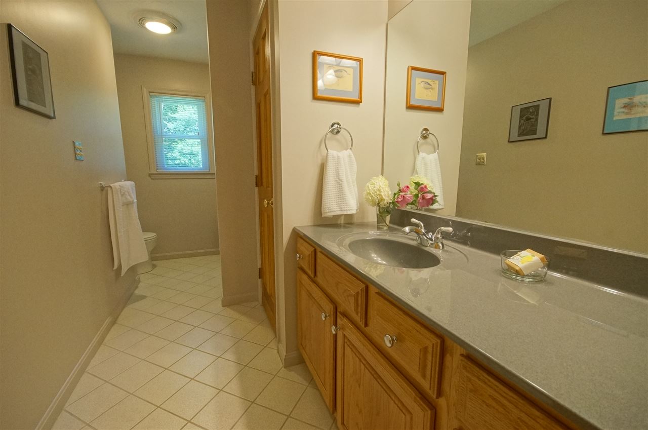 115 Haverhill Road Windham, NH 03087 - Photo 21 of 40