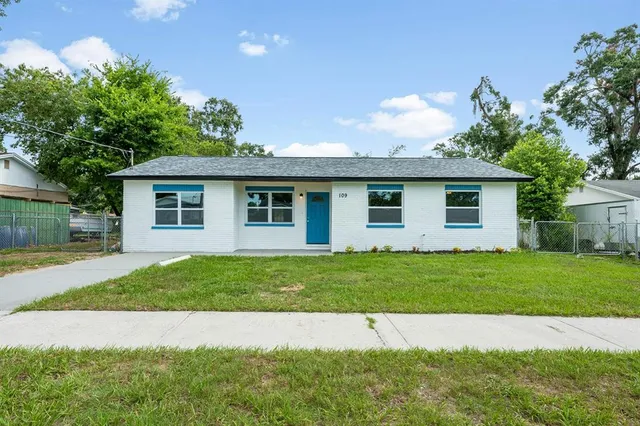 $325,000 | 109 Magnolia Avenue, Seffner, FL 33584