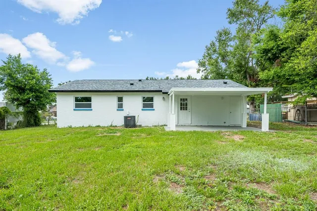 $325,000 | 109 Magnolia Avenue, Seffner, FL 33584