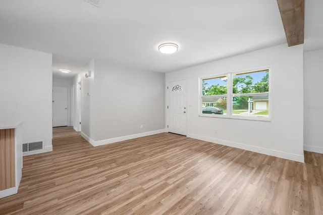 $325,000 | 109 Magnolia Avenue, Seffner, FL 33584