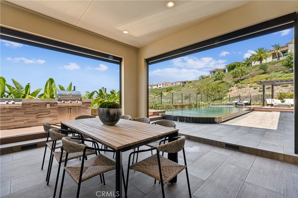127 Lanzon Irvine, CA 92602 - Photo 42 of 58