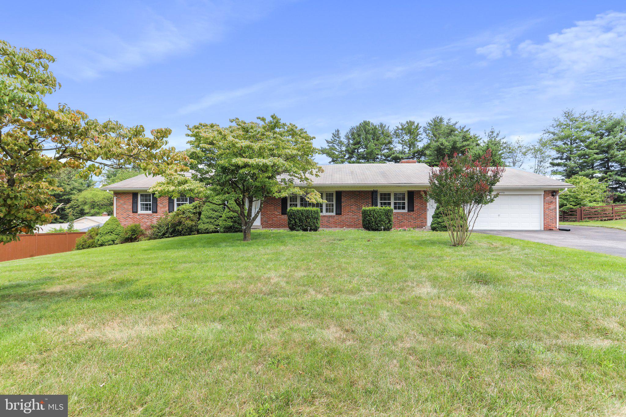 24425 Hanson Road Gaithersburg, MD 20882 - Photo 1 of 52 Gallery Image 1