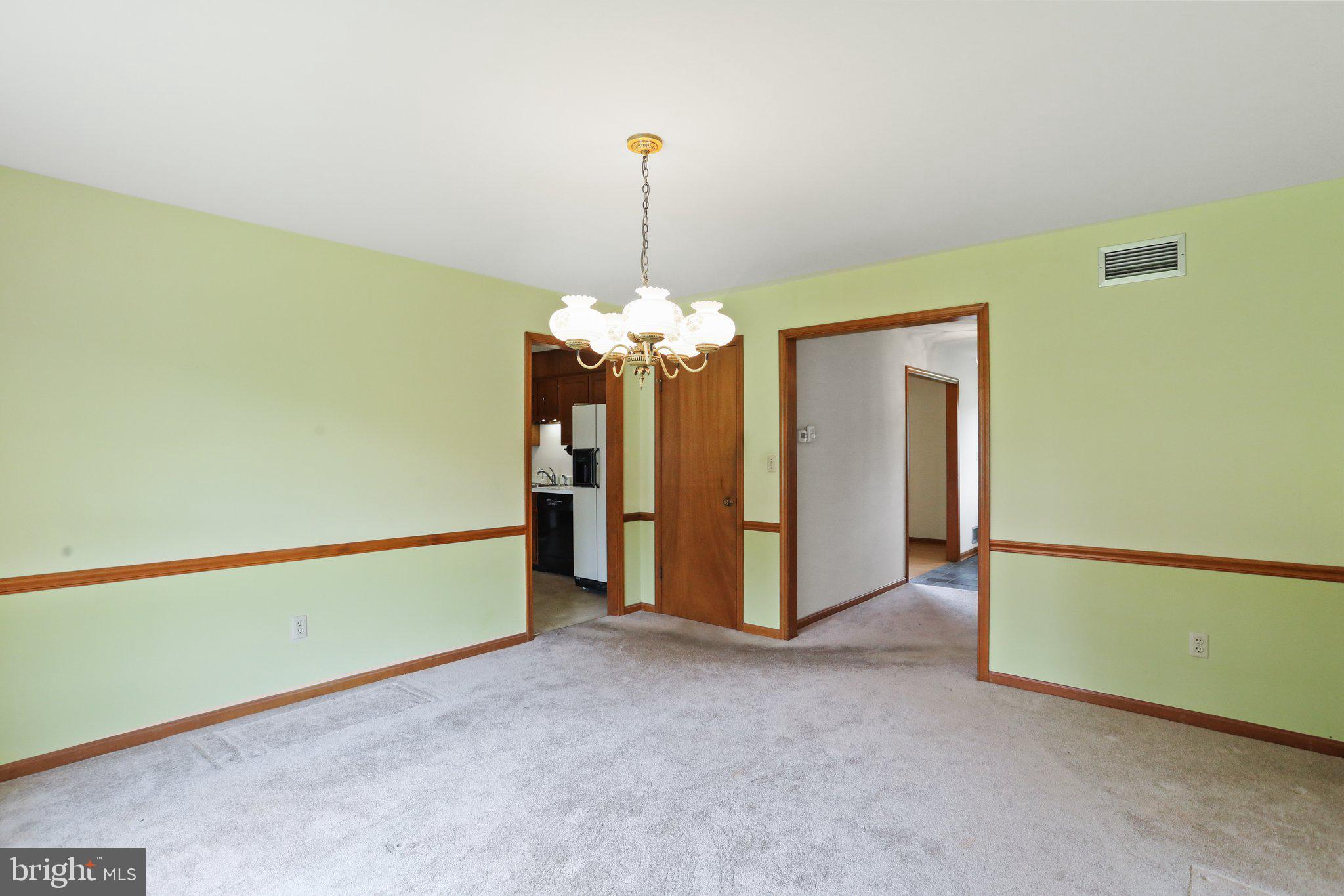 24425 Hanson Road Gaithersburg, MD 20882 - Photo 16 of 52 Gallery Image 16